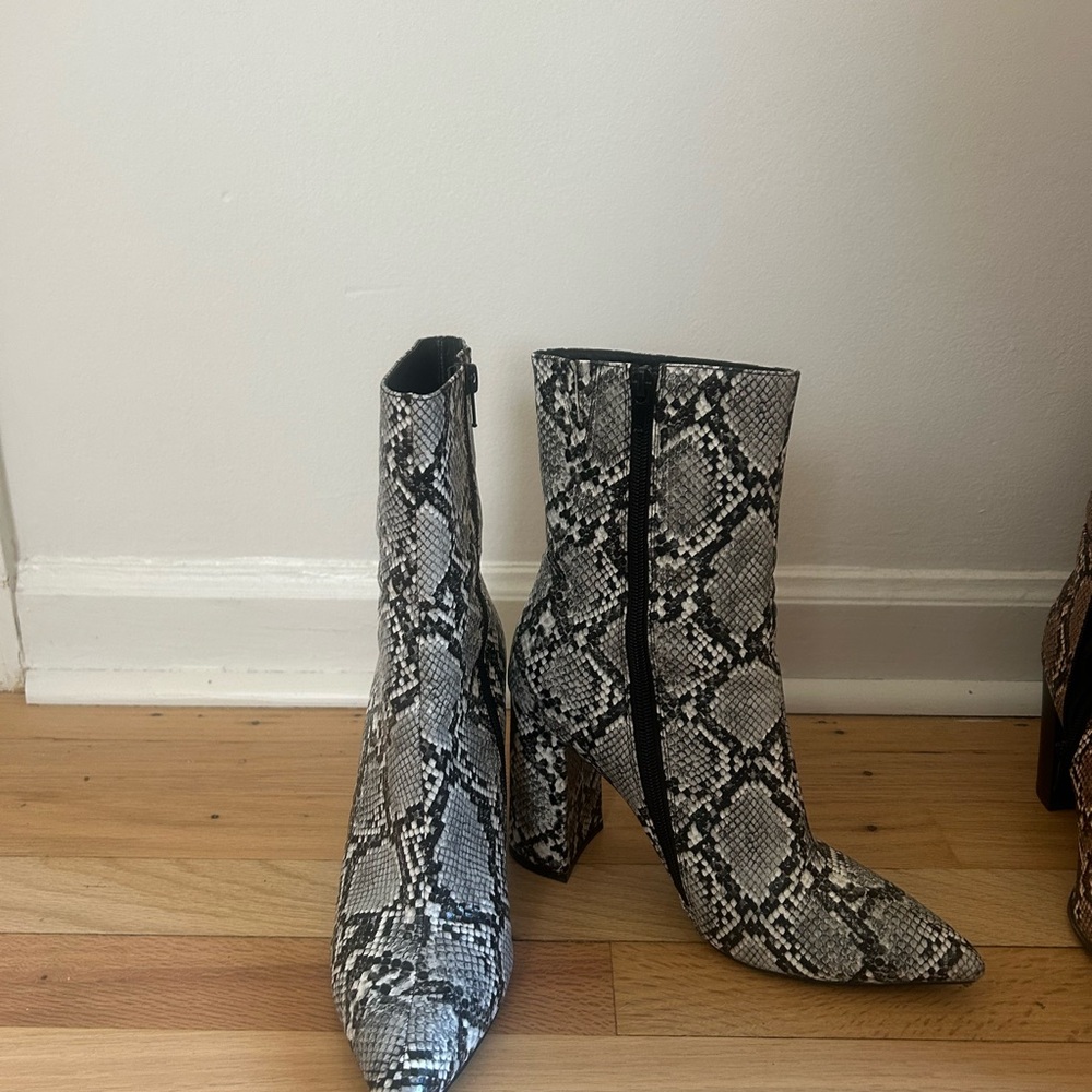 Snakeskin Patterned Boots Jeffrey Campbell